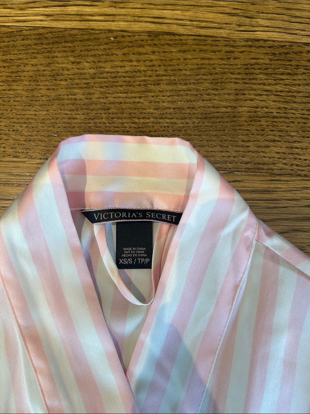 Victoria’s Secret Silk Robe - Picture 3 of 5
